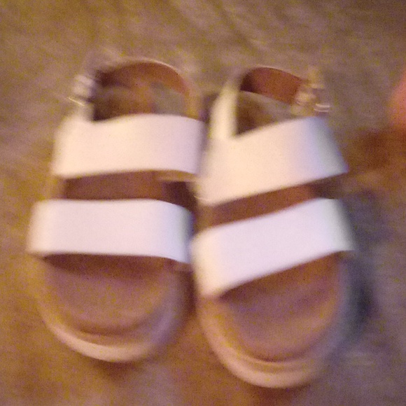 Time and true size 6 women's white platforms - Picture 4 of 4